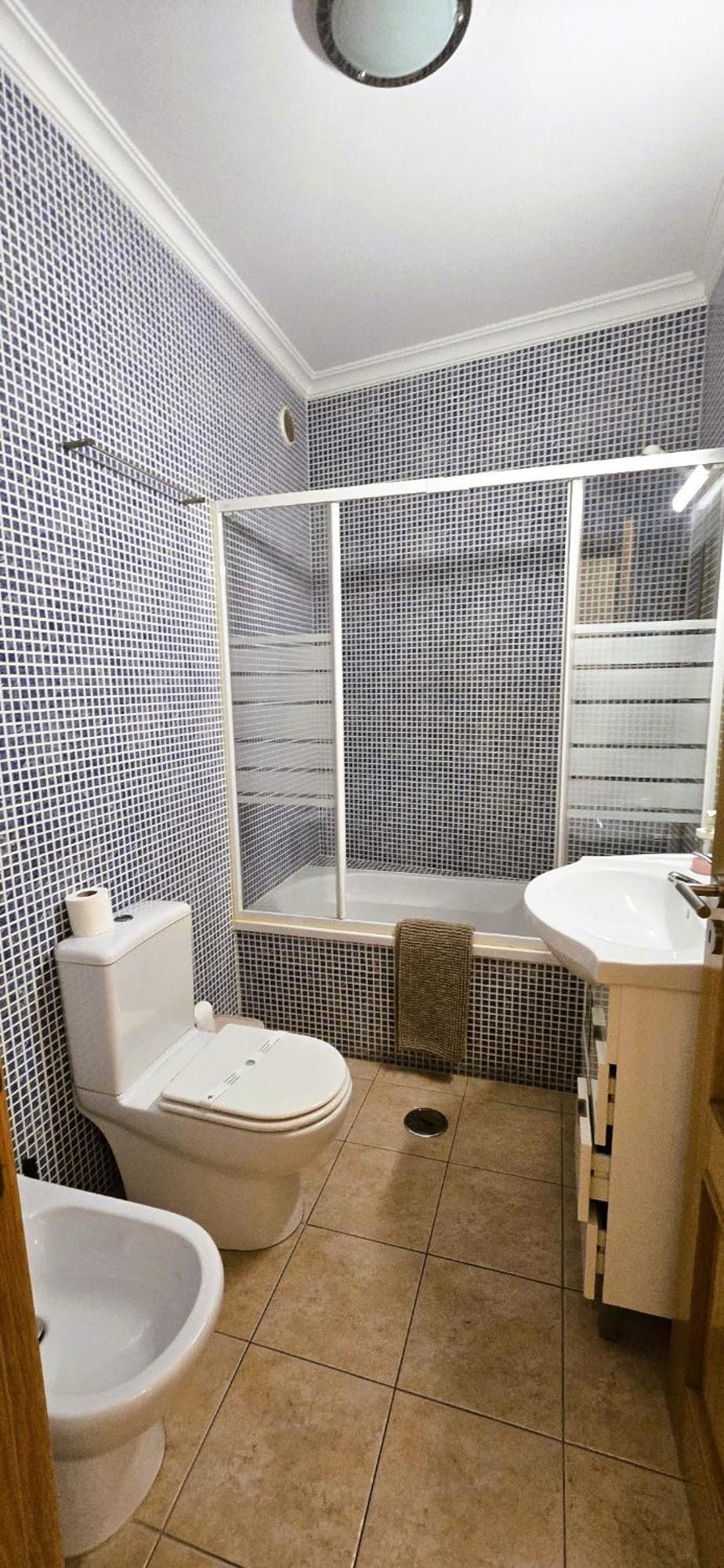 Odete Tunel - Apartamento *